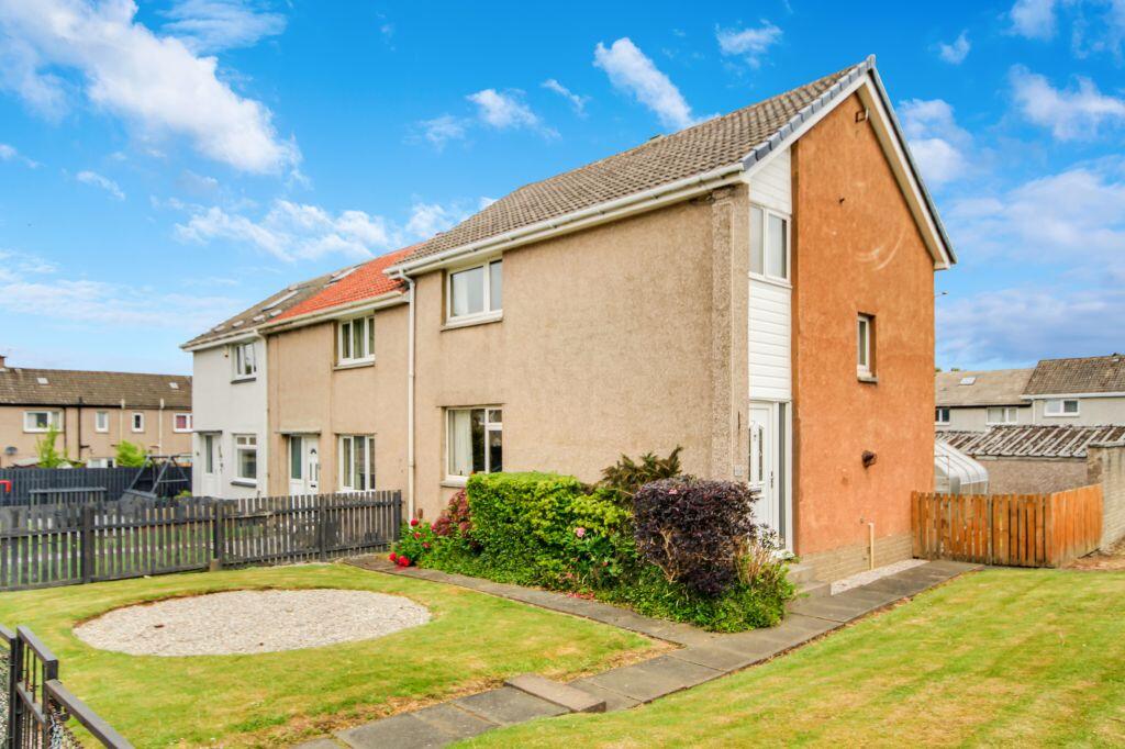 Main image of property: 5 Deanpark Court, Balerno, EH14 7EG