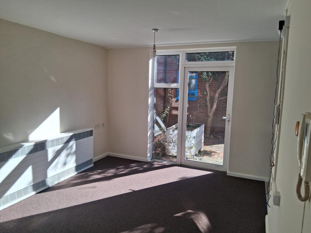 Main image of property: 36 Thrawl Street, Spitalfields, London , E16RN