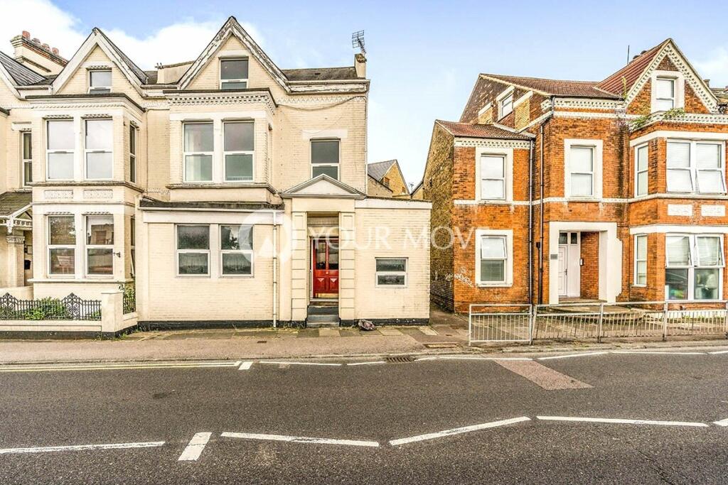 1 bedroom flat for rent in Balmoral Road, Gillingham, Kent, ME7