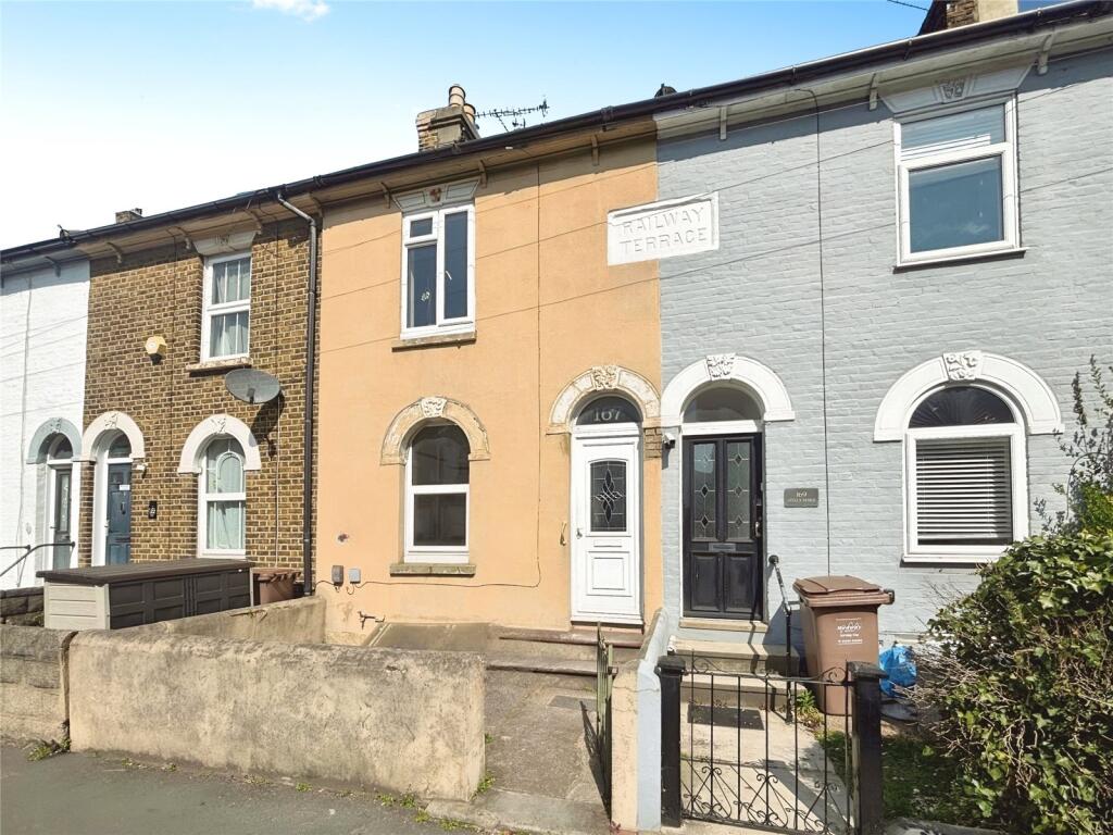 Main image of property: Gillingham, Kent, ME7