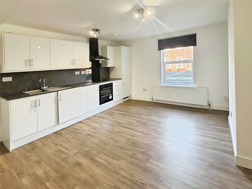 Main image of property: High Street, Gillingham, Kent, ME7
