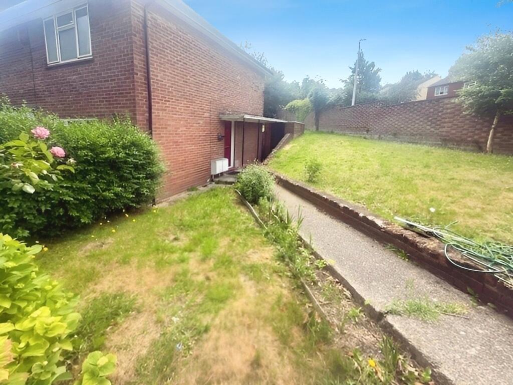 Main image of property: Medway Road, Gillingham, Kent, ME7