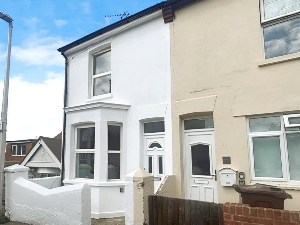 Main image of property: Leslie Road, Gillingham, Kent, ME7