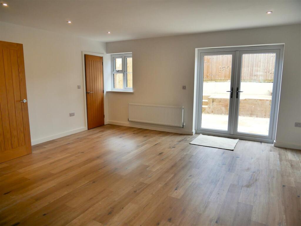 Main image of property: London Road, Calne