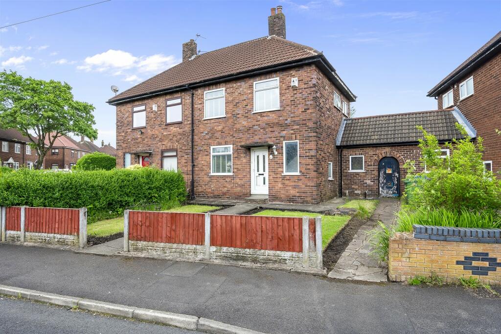 2 bedroom semidetached house for sale in Rivers Street, Orrell, Wigan