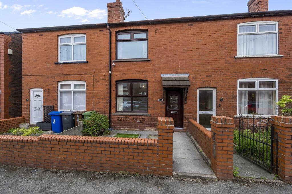 Main image of property: Broxton Avenue, Orrell, Wigan, Greater Manchester. WN5 8NP