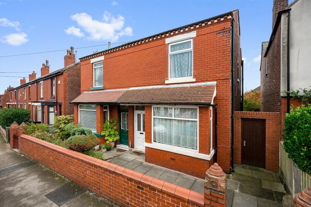 2 bedroom semidetached house for sale in St. James Road, Orrell, Wigan