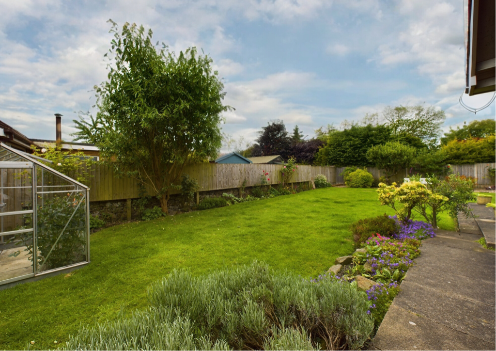 Additional property image - High Street, Swanwick