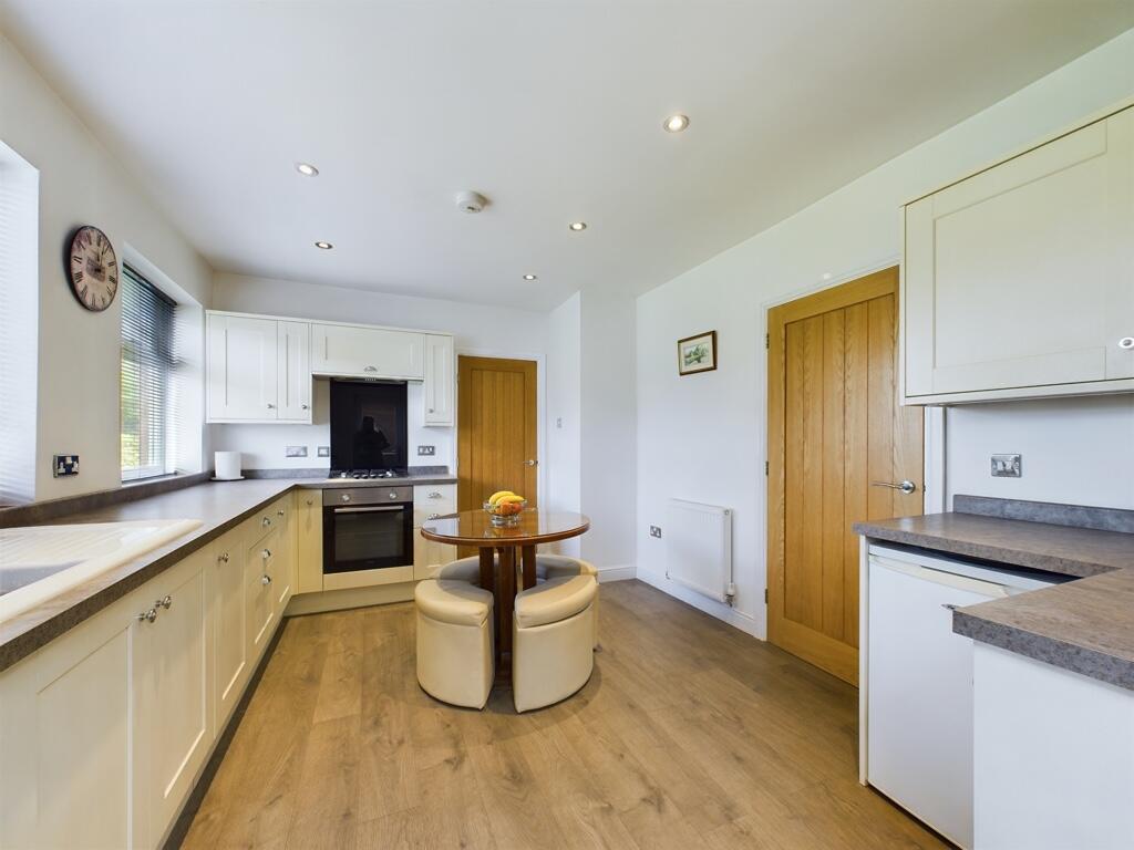 Additional property image - High Street, Swanwick