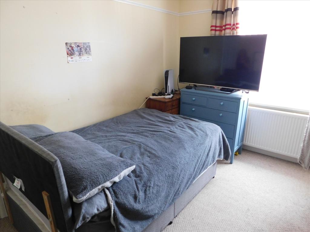 3 bedroom semidetached house for sale in Byerley Road, Shildon, DL4