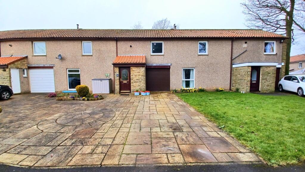 3 bedroom terraced house for sale in Walkers Lane, Middridge, Newton