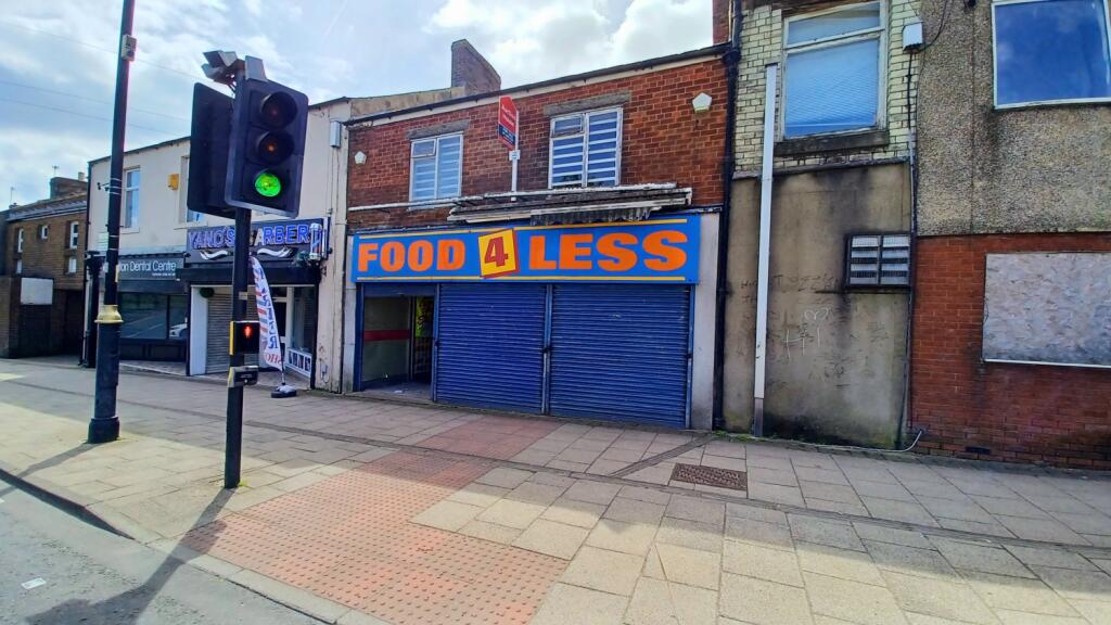 2 bedroom terraced house for sale in High Street, Willington, Crook