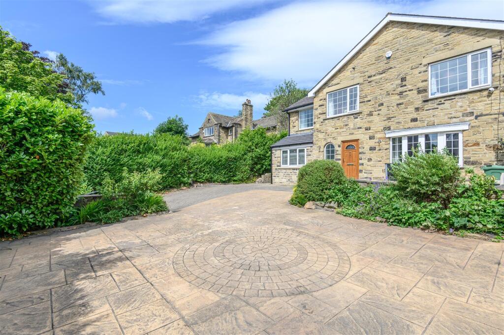 Main image of property: Three Gables, Carr House Road, Shelf, HX3 7QY