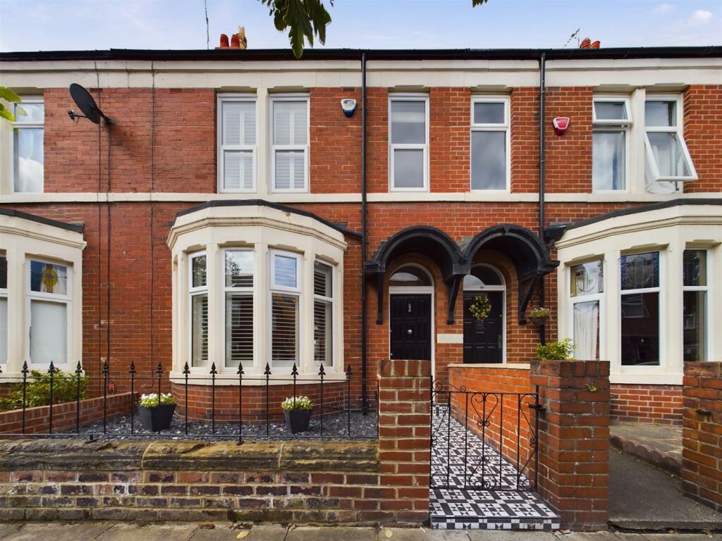 3 bedroom terraced house for sale in Bideford Gardens, Whitley Bay, NE26