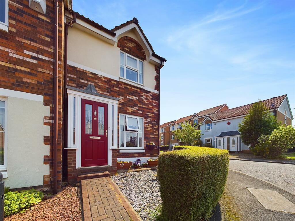 2 bedroom end of terrace house for sale in Birkdale, Whitley Bay, NE25