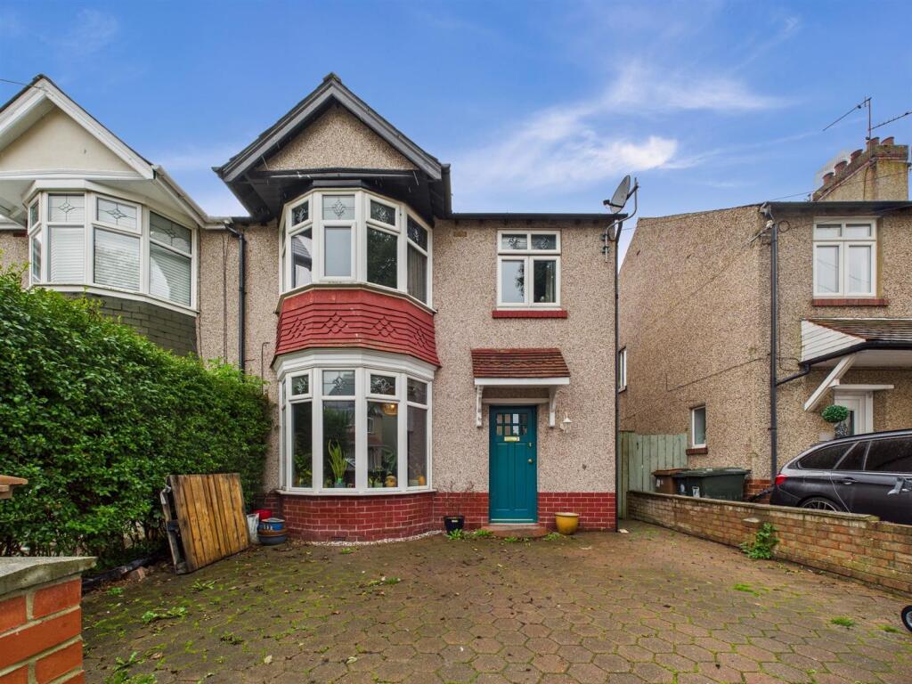 Main image of property: Hillfield, Monkseaton