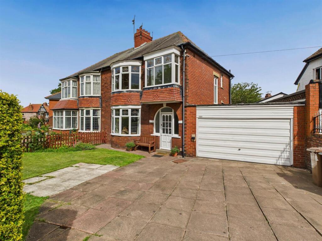 Main image of property: The Broadway, North Shields