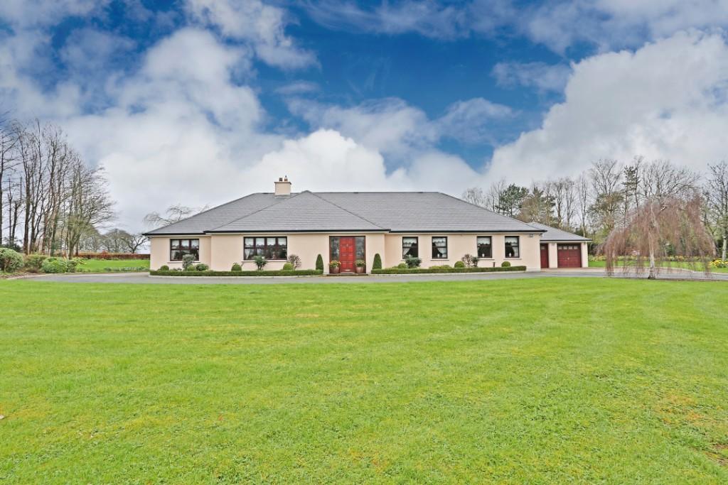 4 bedroom detached house for sale in Carbury, Kildare, Ireland