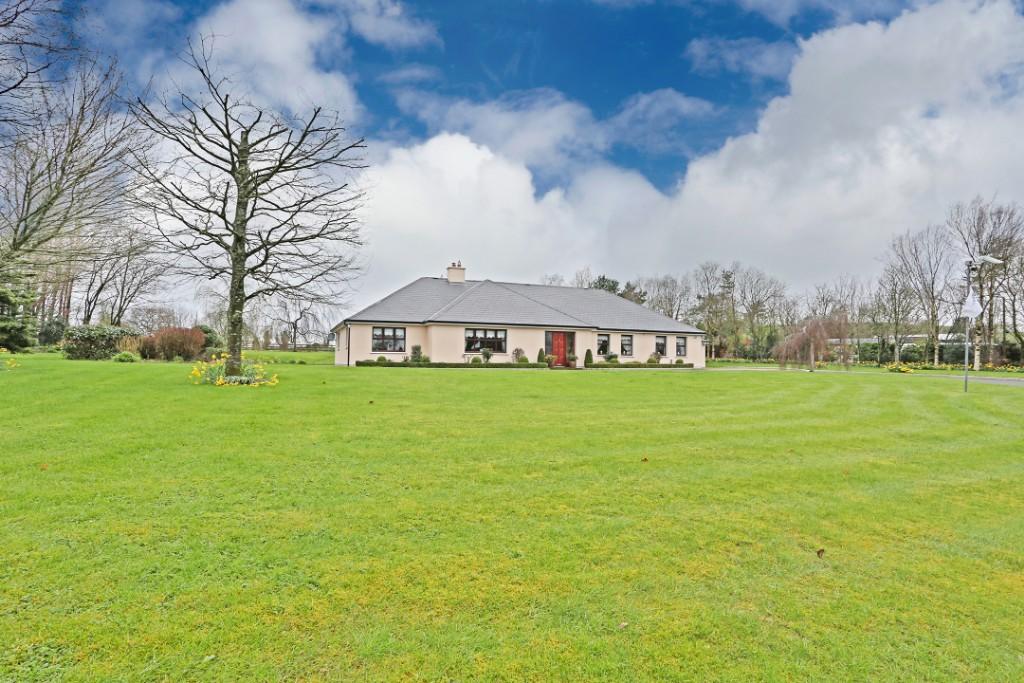 4 bedroom detached house for sale in Carbury, Kildare, Ireland
