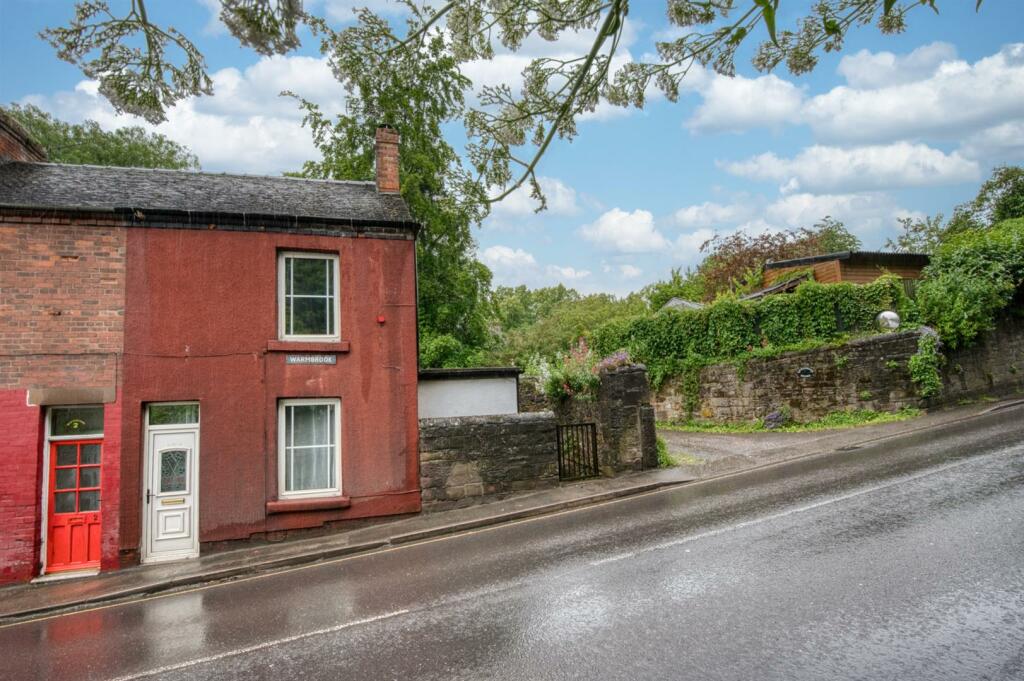2 bedroom end of terrace house for sale in Warmbrook, Wirksworth, DE4