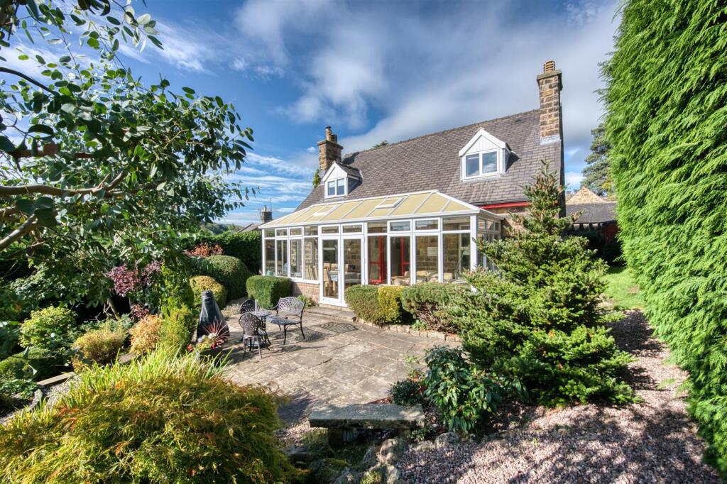 Main image of property: Dimple Road, Matlock