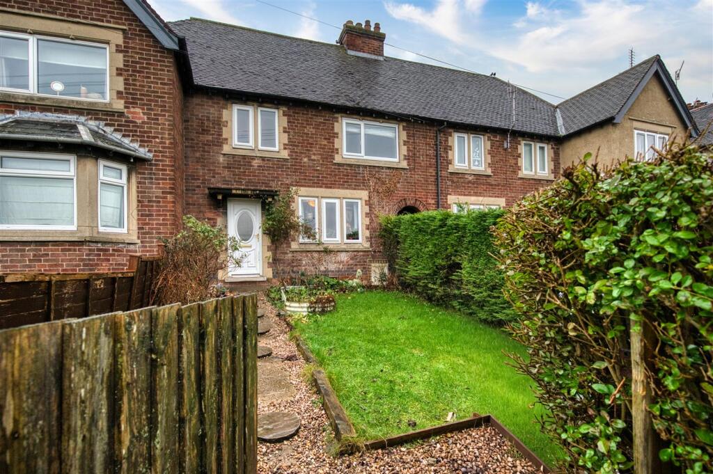 Main image of property: Bakewell Road, Matlock