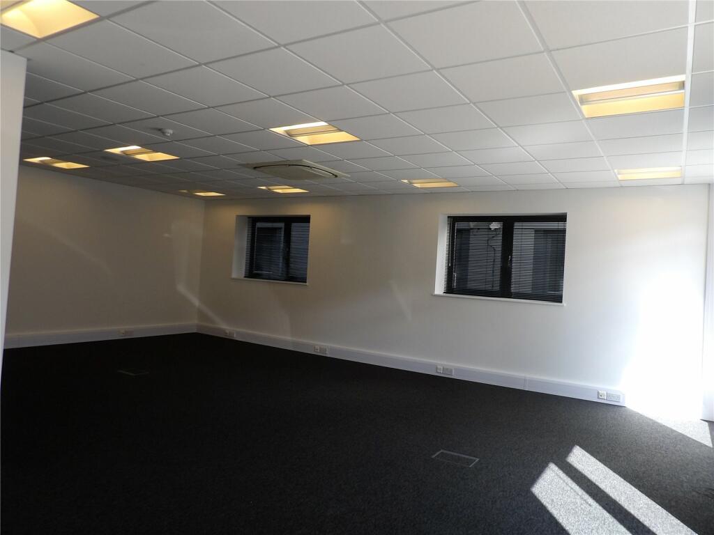 Additional property image - 6 De Grey Square, De Grey Road, CO4