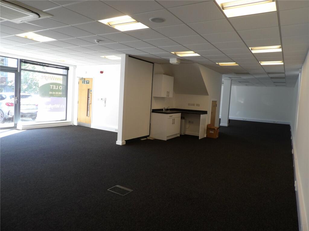 Additional property image - 6 De Grey Square, De Grey Road, CO4