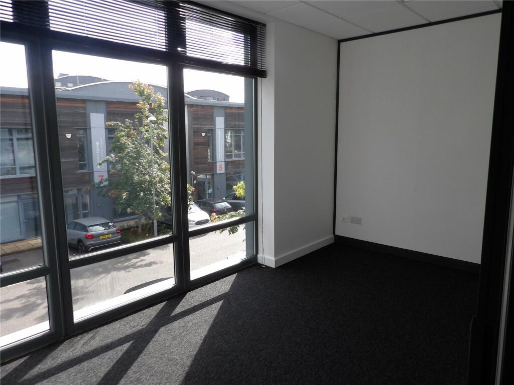 Additional property image - 6 De Grey Square, De Grey Road, CO4