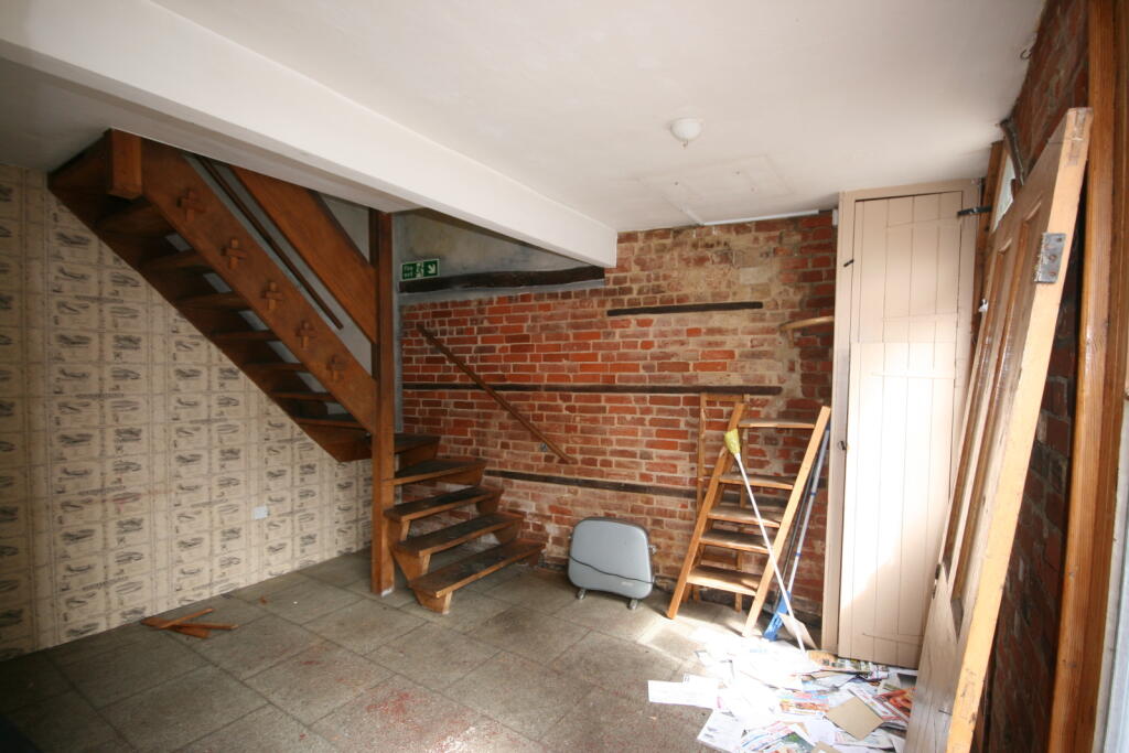 Additional property image - 7-9 High Street, CO7