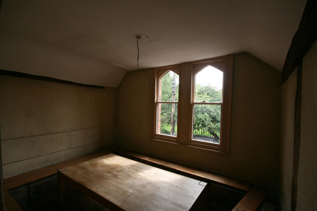 Additional property image - 7-9 High Street, CO7