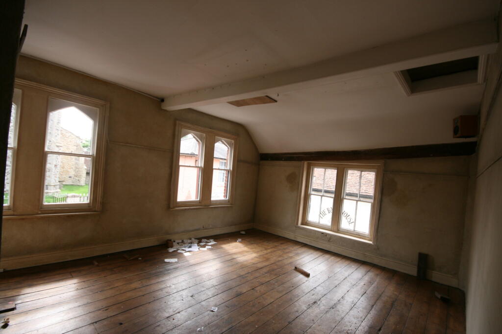Additional property image - 7-9 High Street, CO7