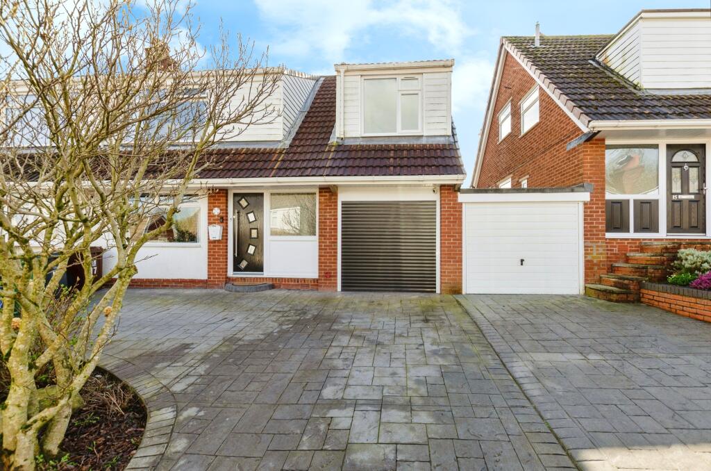 4 bedroom semidetached house for sale in Gayton Close, Wigan, WN3