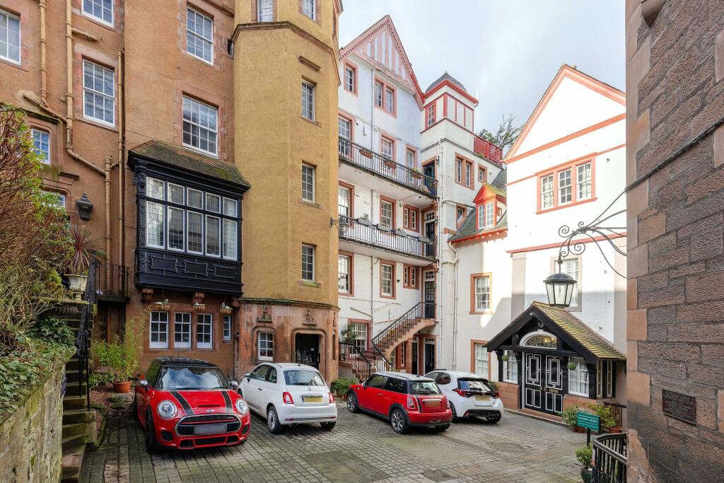 1 bedroom apartment for rent in Ramsay Garden, Edinburgh, Midlothian, EH1