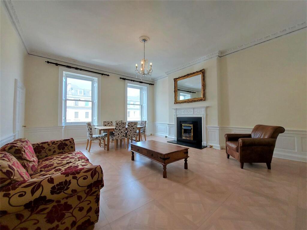 3 bedroom apartment for rent in George Street, New Town, Edinburgh, EH2