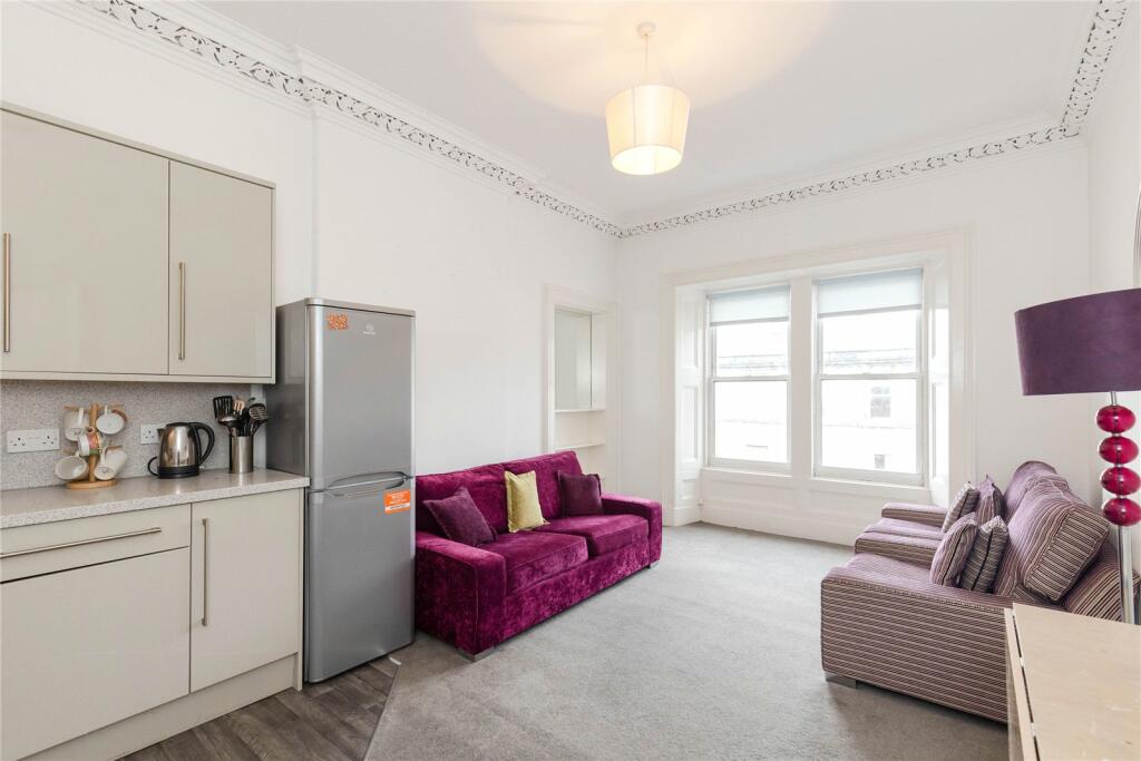 3 bedroom apartment for rent in Montague Street, Edinburgh, Midlothian, EH8