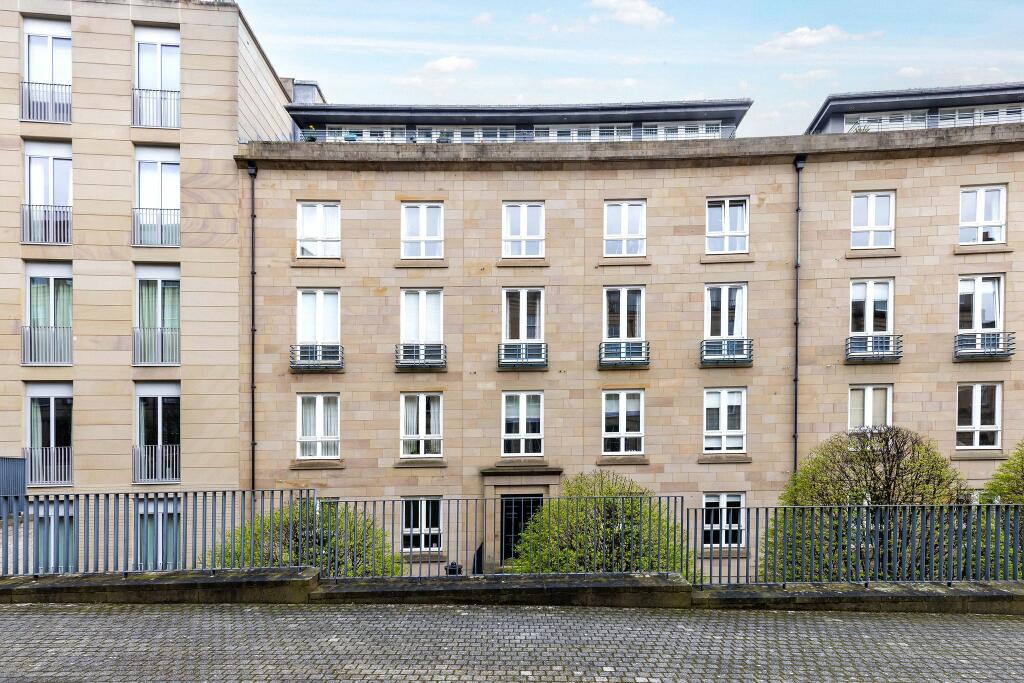 2 bedroom apartment for rent in Fettes Row, New Town, Edinburgh, EH3