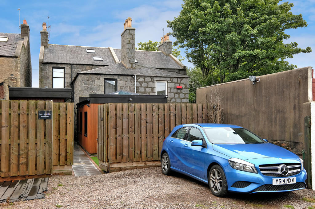 Additional property image - Hazelbank, Wellington Road