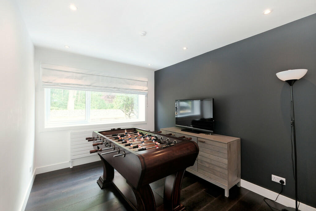 Additional property image - Hazledene Road, Aberdeen