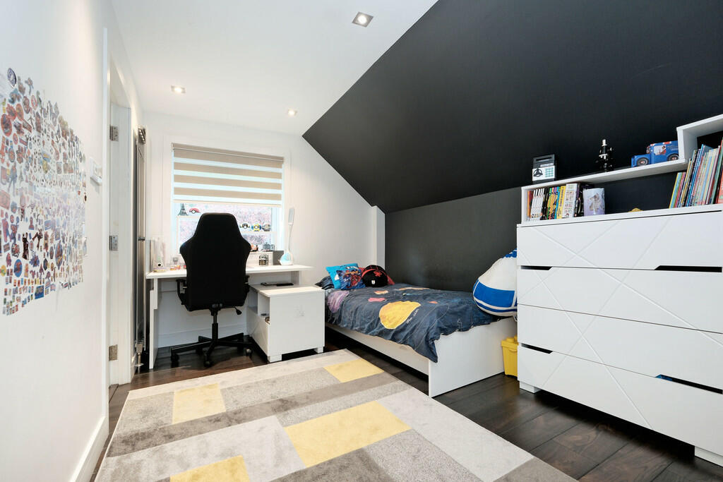 Additional property image - Hazledene Road, Aberdeen