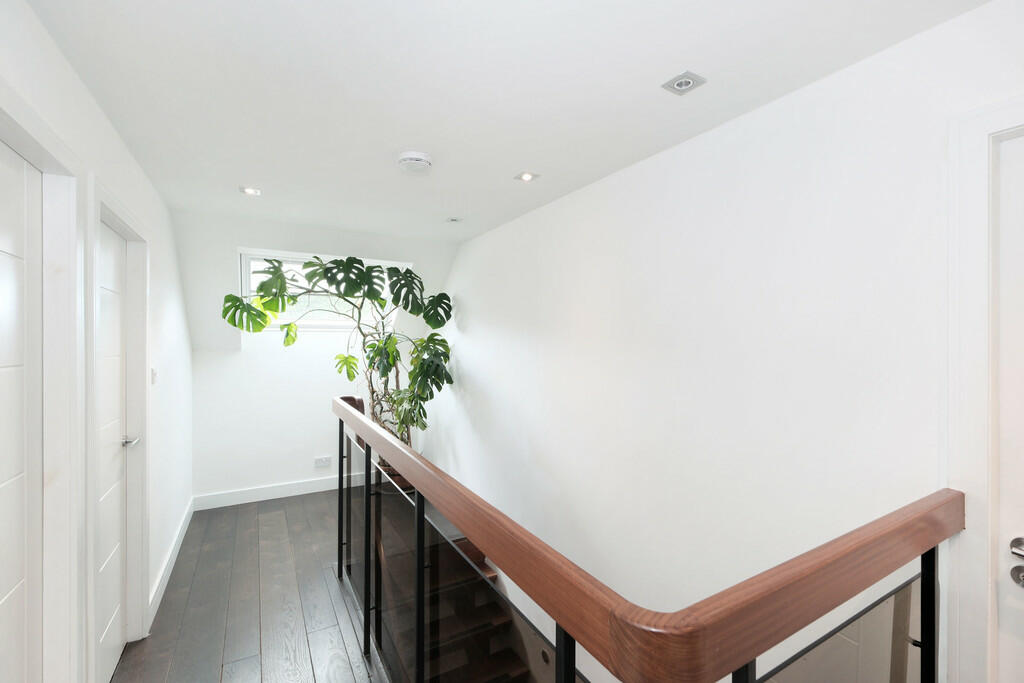 Additional property image - Hazledene Road, Aberdeen
