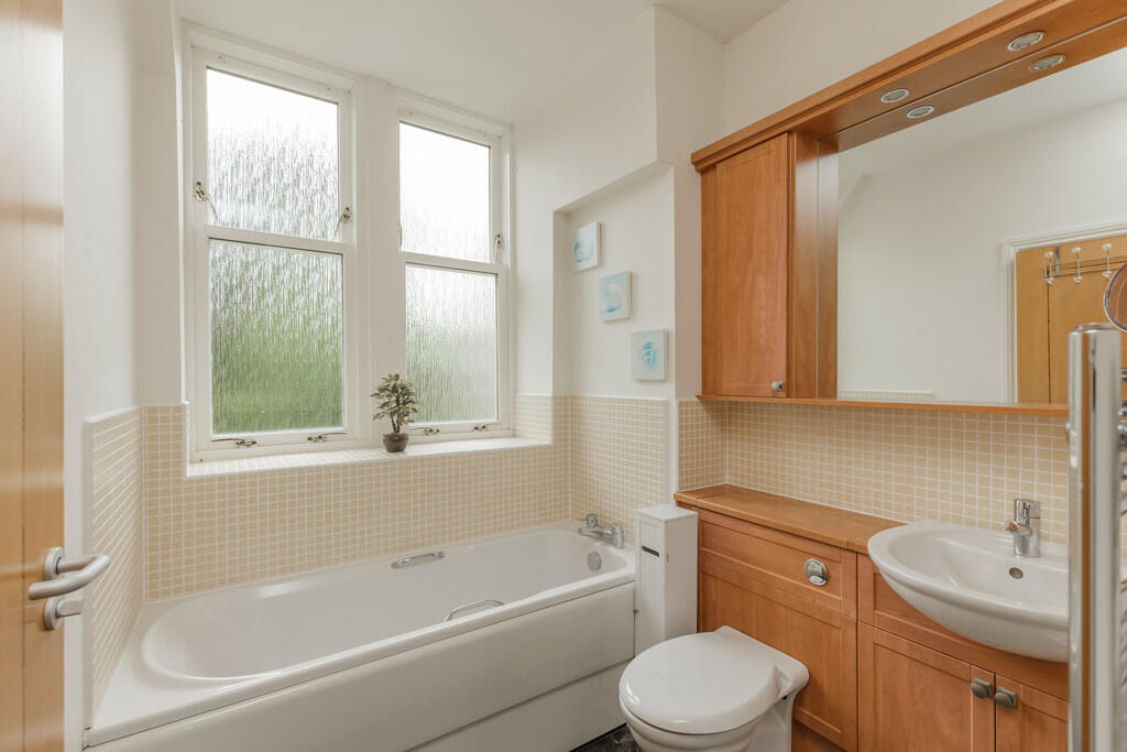 Additional property image - Woodlands Crescent, Cults, Aberdeen