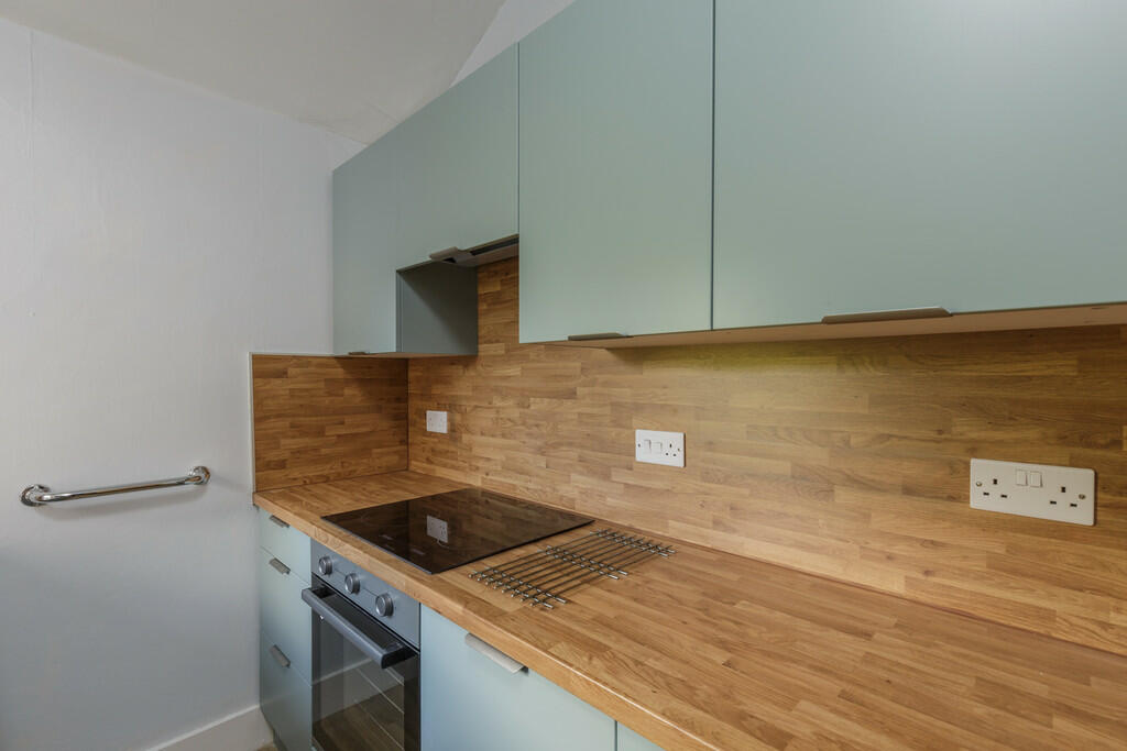 Additional property image - Elmfield Avenue (FF), AB24 3NU