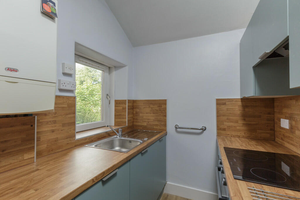 Additional property image - Elmfield Avenue (FF), AB24 3NU