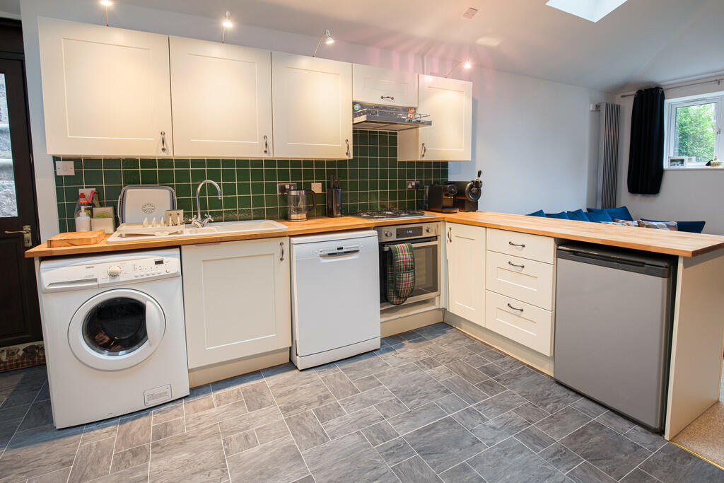 Additional property image - Chattan Place, Aberdeen
