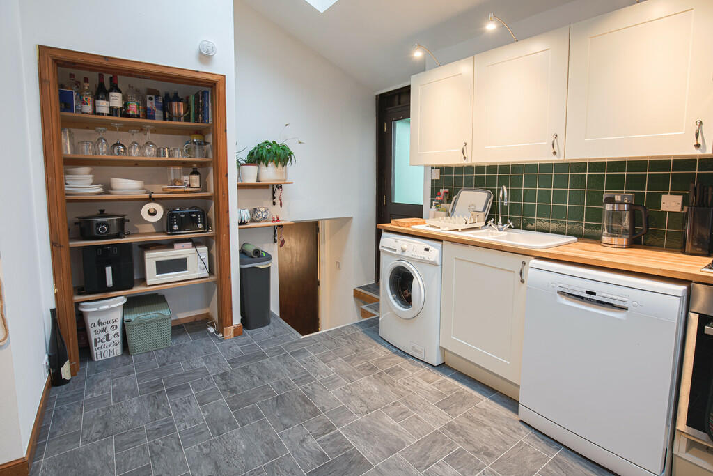 Additional property image - Chattan Place, Aberdeen