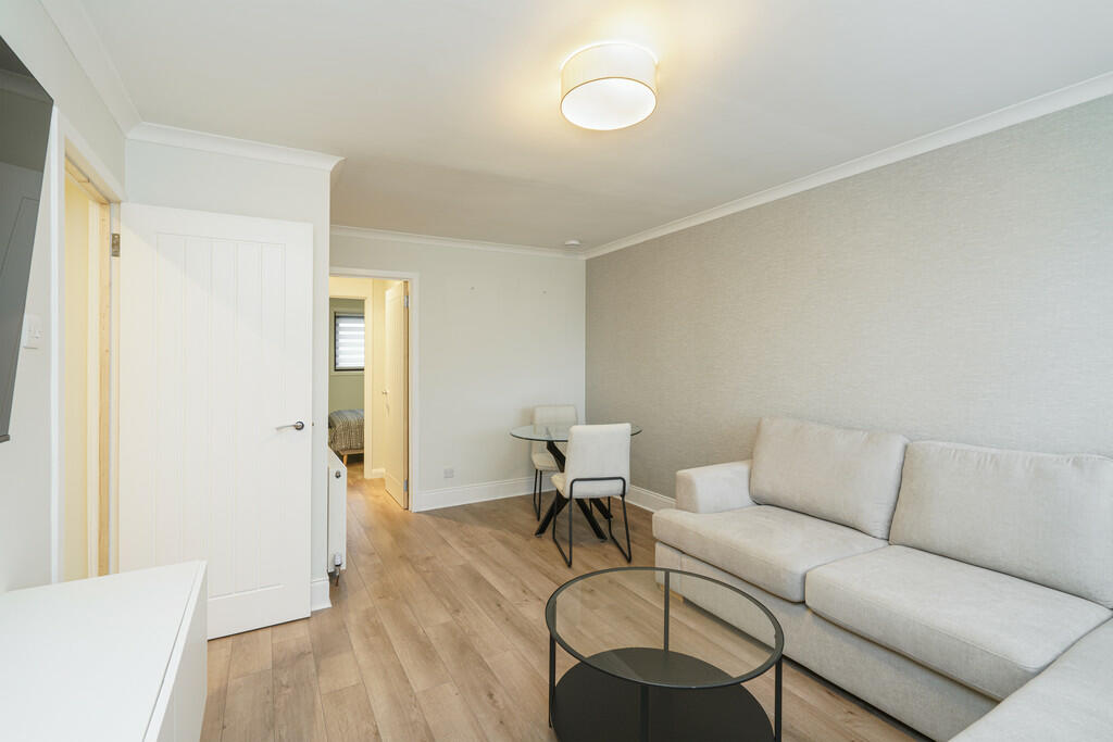 Additional property image - Earns Heugh Crescent, Cove Bay, Aberdeen