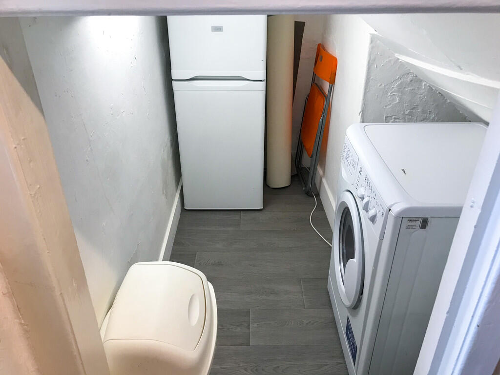Additional property image - Bank Street, Aberdeen
