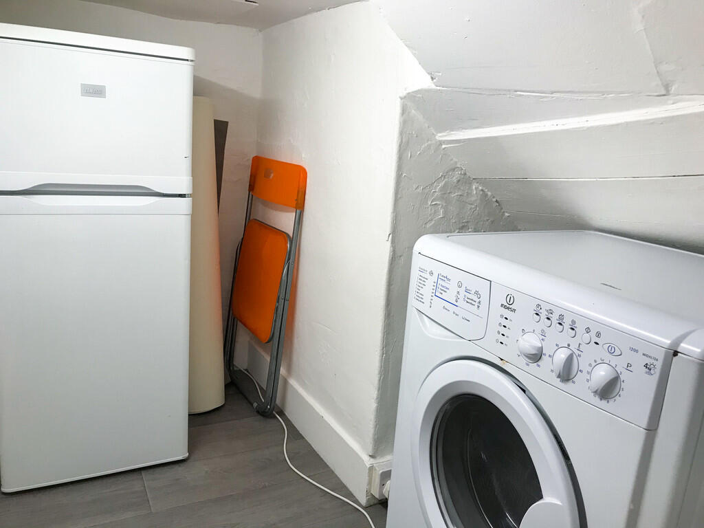 Additional property image - Bank Street, Aberdeen