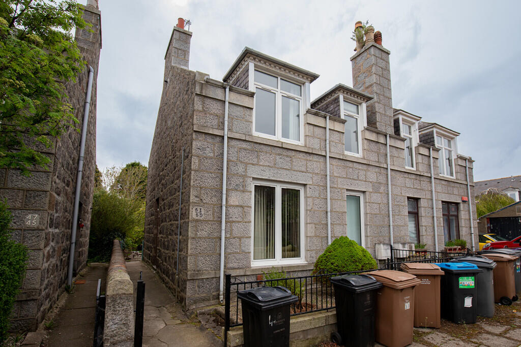 Main image of property: Sunnybank Place, Aberdeen